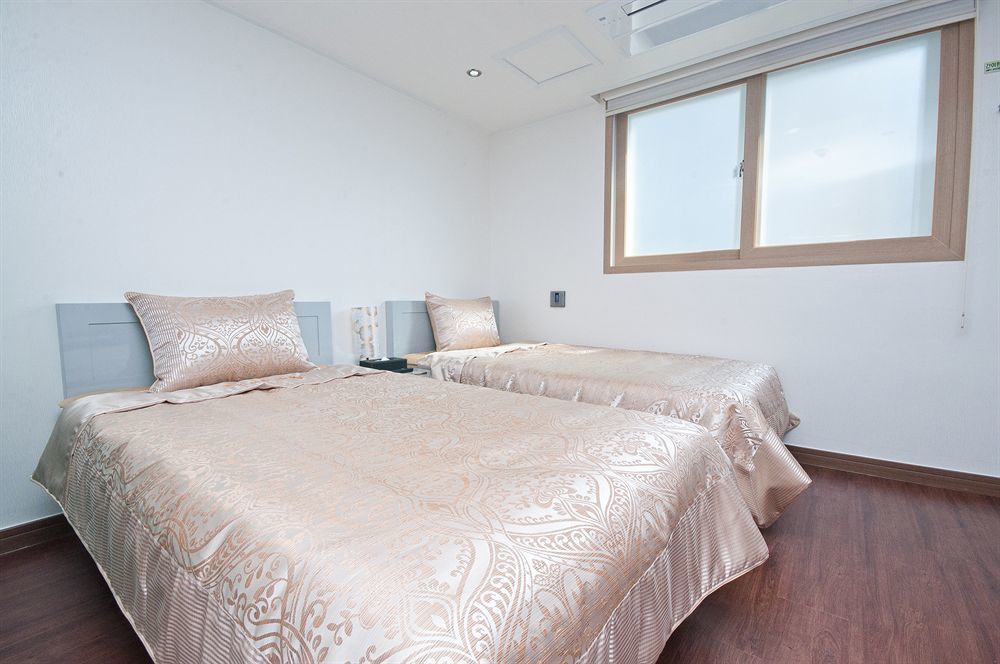 Residence Mumum Hotel Busan Exterior foto