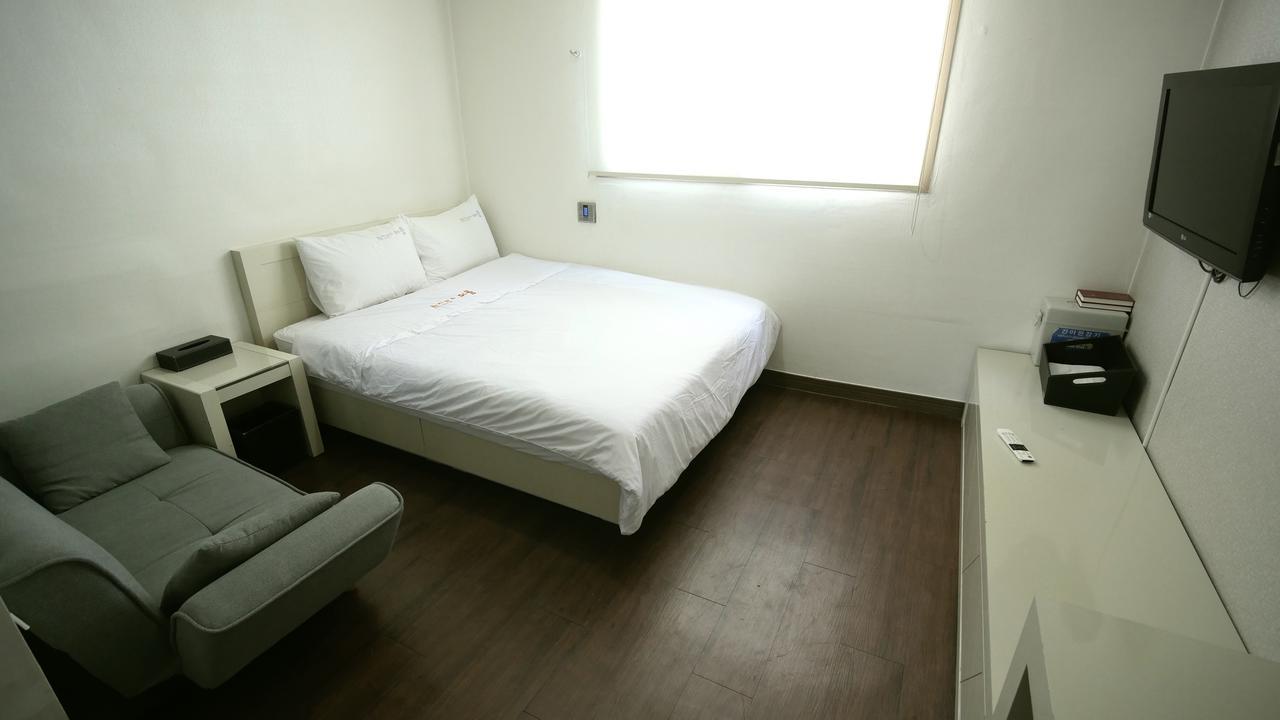 Residence Mumum Hotel Busan Exterior foto